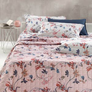 Quilted Bedspread Iris Quilted Bedspread